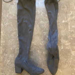Knee high velvet boot